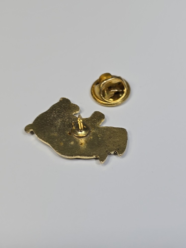 Rinosaraus Lapel Pin Brown Colors