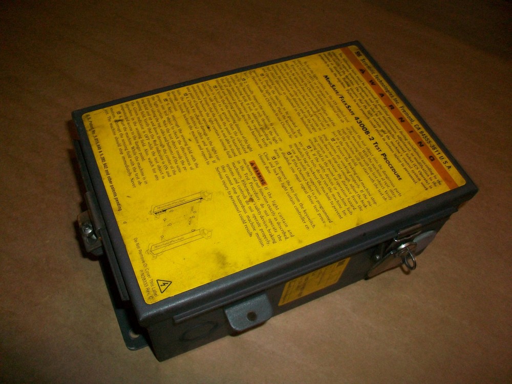 Scientific TechnologiesLight Curatin Controller  MS4324B-2