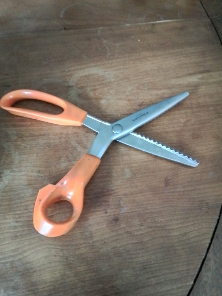 Fiskars Pinking Shears