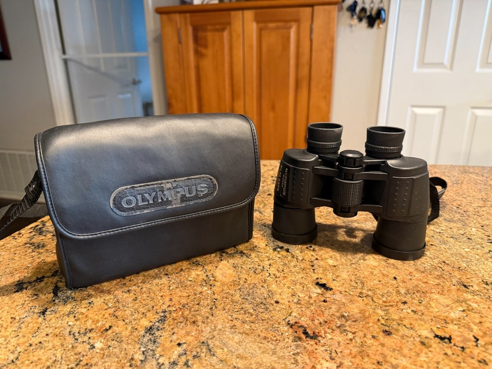 Olympus 8x42 EXPS  I Multi Coated Field 6.5° Binoculars