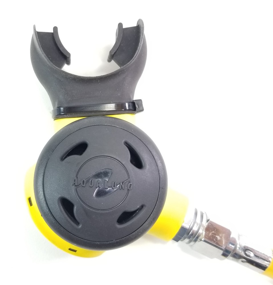 Aqua Lung ABS Yellow Scuba Dive Octo Octopus 2nd Stage Regulator Slim Compact