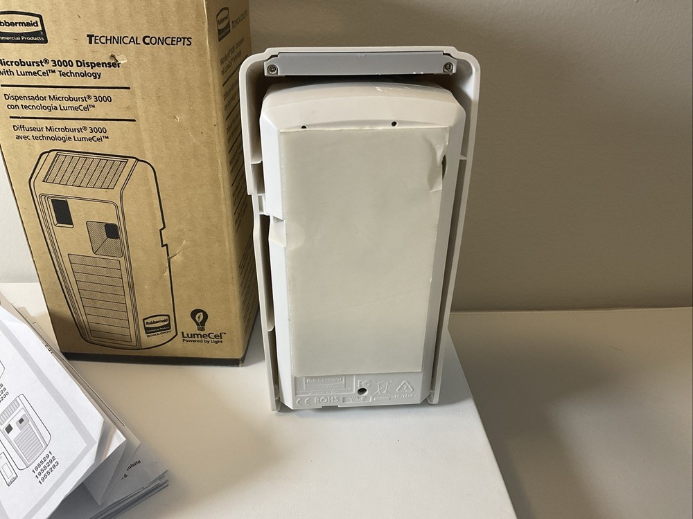 Technical Concepts Rubbermaid Microbursts 3000 Dispenser New Open