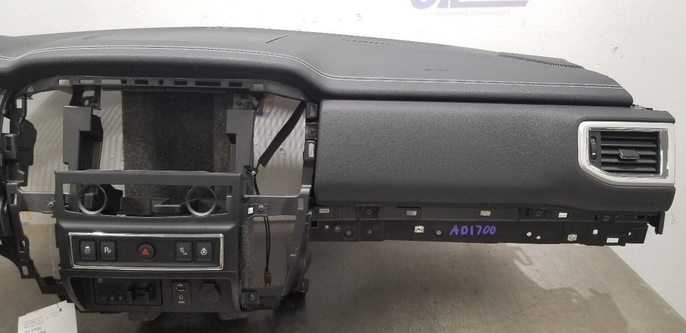 18 NISSAN TITAN XD PRO-4X DASH PANEL DASHBOARD BLACK WITH DASH BAG