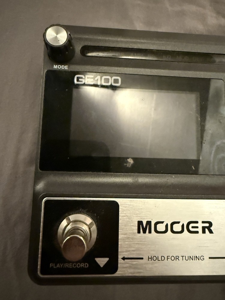 Mooer GE100 Guitar Processor Pedal