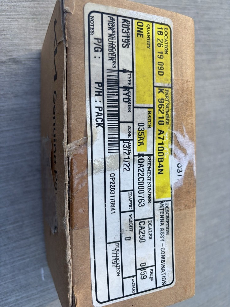 kia forte 2017-2018 Antenna Assembly