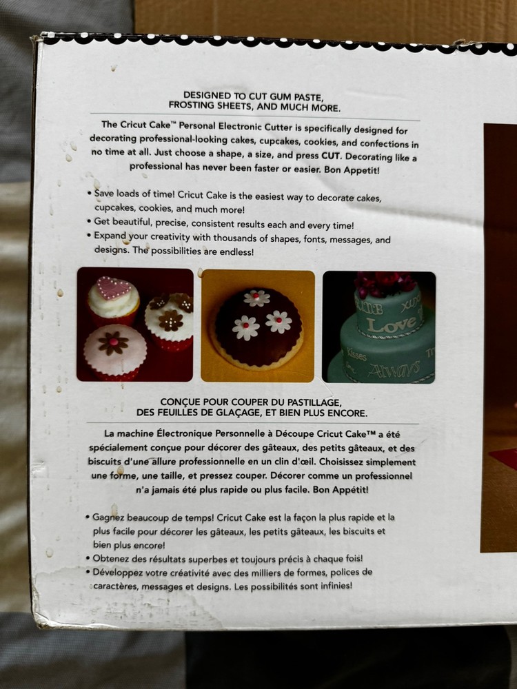 Cricket Cake Machine W/ Box