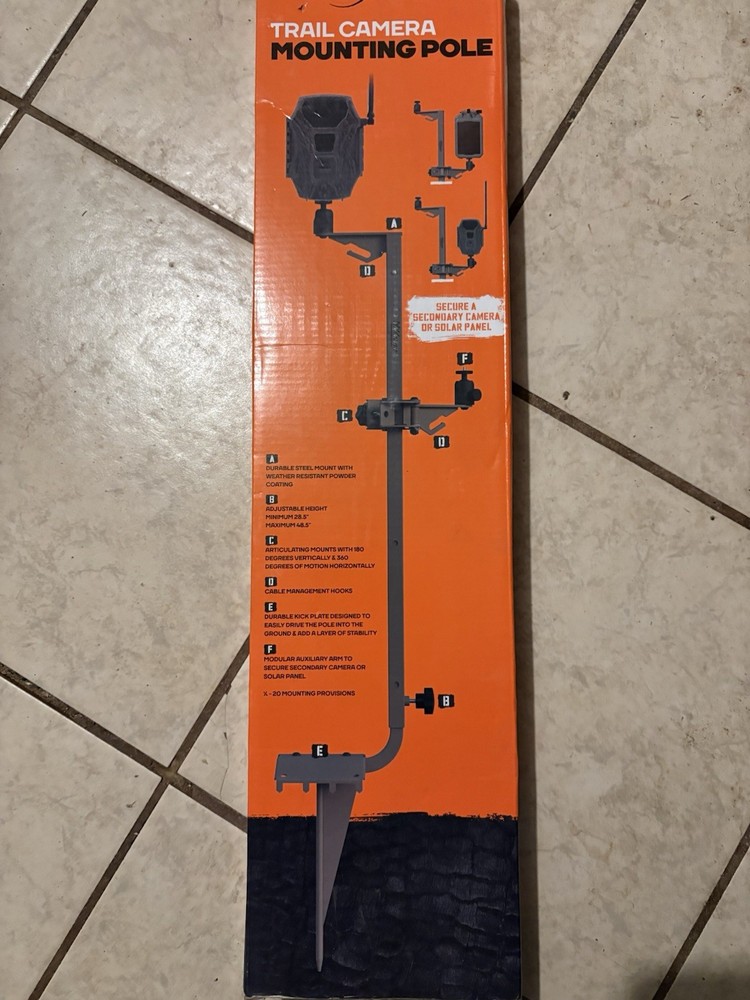 Wild game Trail Camera Mounting Pole