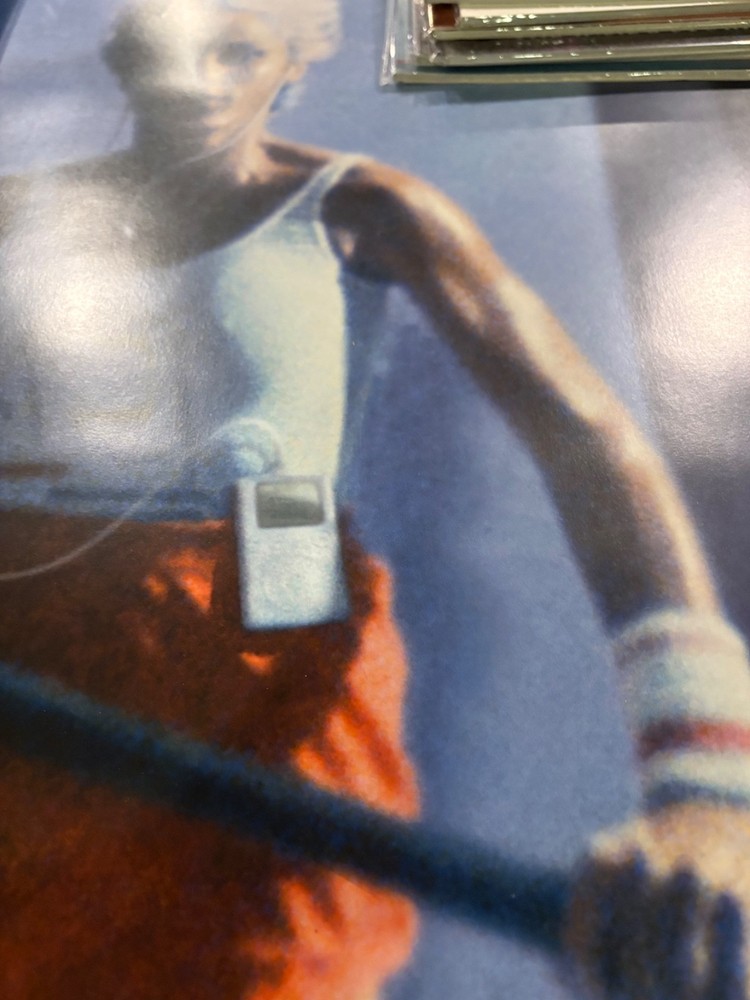 APPLE COMPUTERS 1984-2004 VINTAGE ORIGINAL "1984" ADVERTISEMENT POSTER 24 X 36