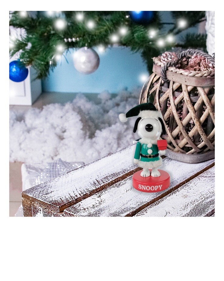 2023 Peanuts Snoopy Nutcracker Christmas Figurine