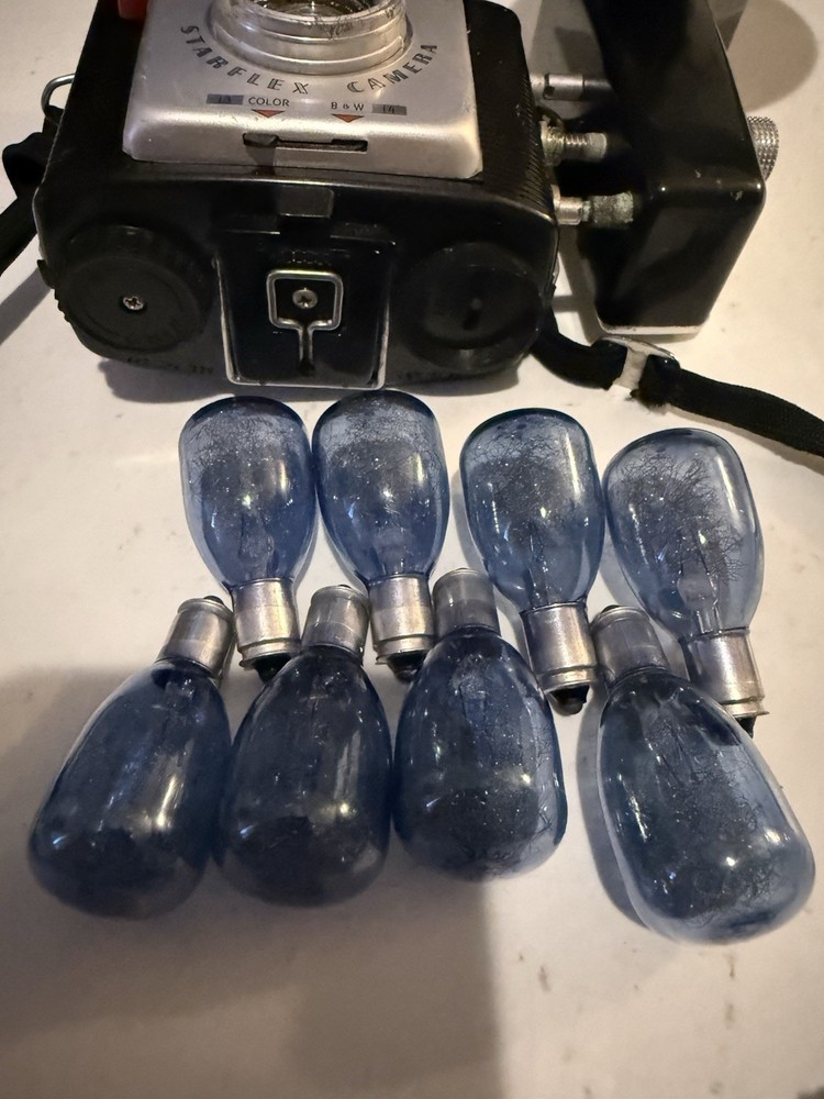 Kodak Brownie Starflex 25T Camera + Flash & Bulbs Untested
