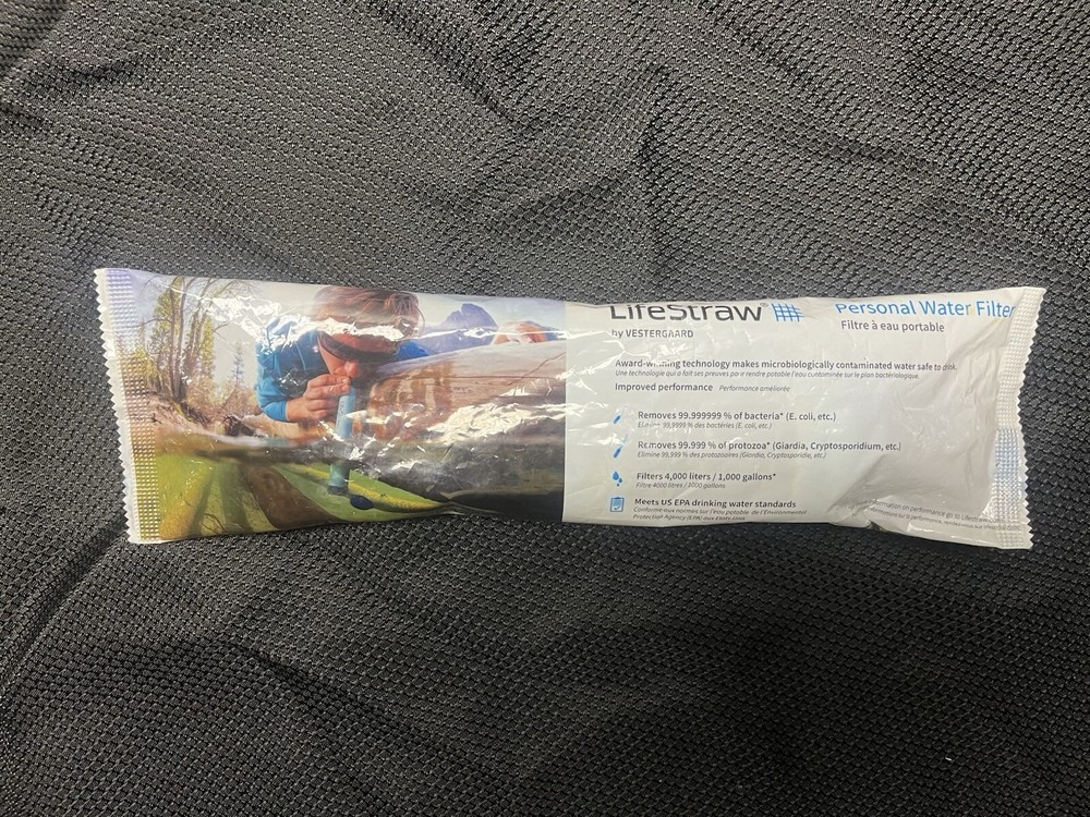 NEW - LifeStraw Personal Water Filter