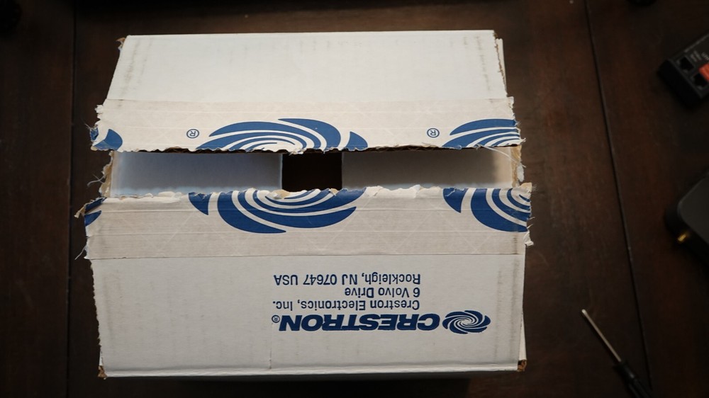 CRESTRON TT-100-B-T CABLE CADDY - NEW IN Box