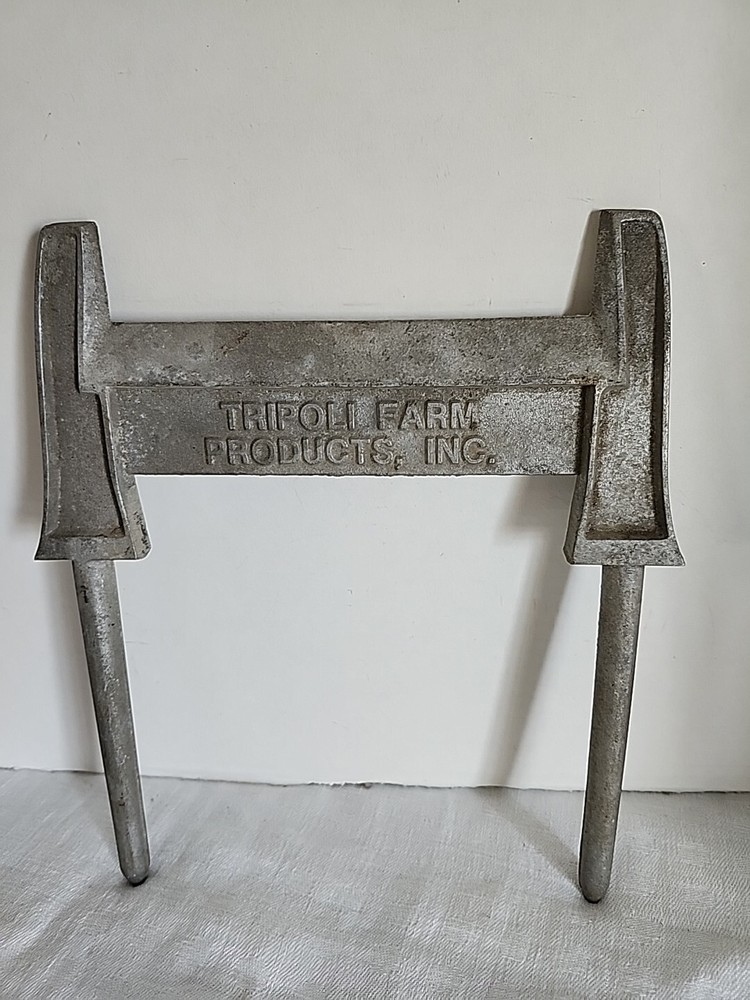 CAST ALUMINUM ADV. CUST. APPRC. GIFT;"BOOT SCRAPER;"TRIPOLI FARM PROD. INC,"