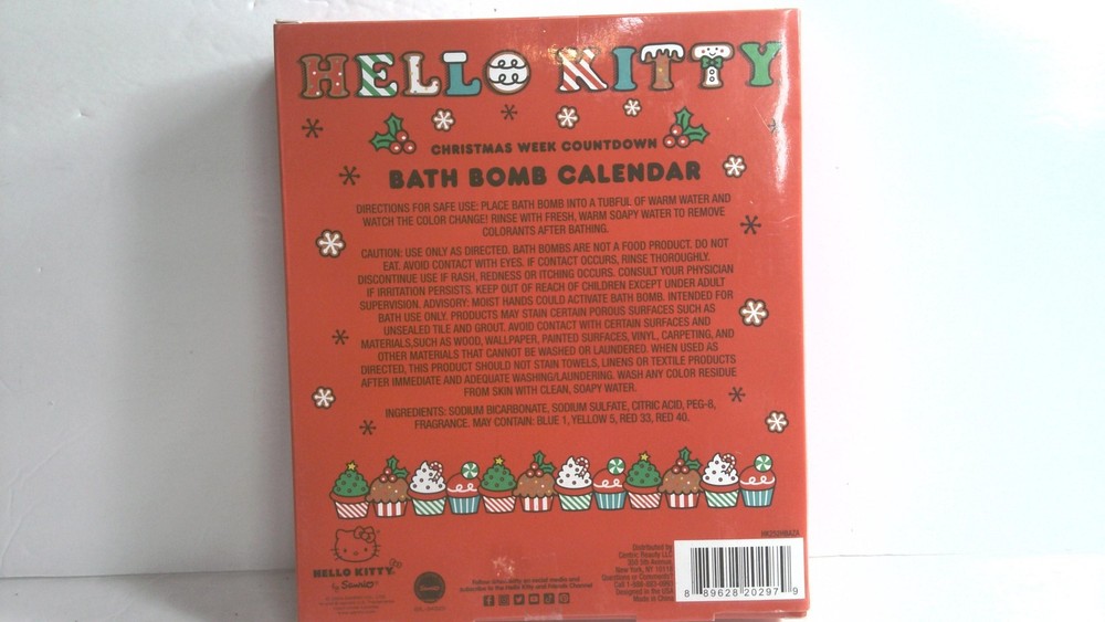 Hello Kitty Christmas Week Countdown Bath Bomb Calendar 7 Mini Multicolor Set