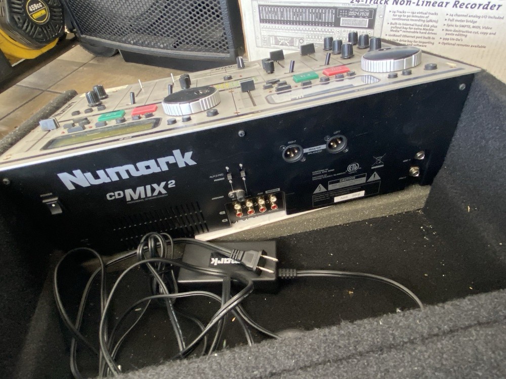 Numark CDMIX2 Professional CD Mixing Console Duel Player Fully Flight Cased