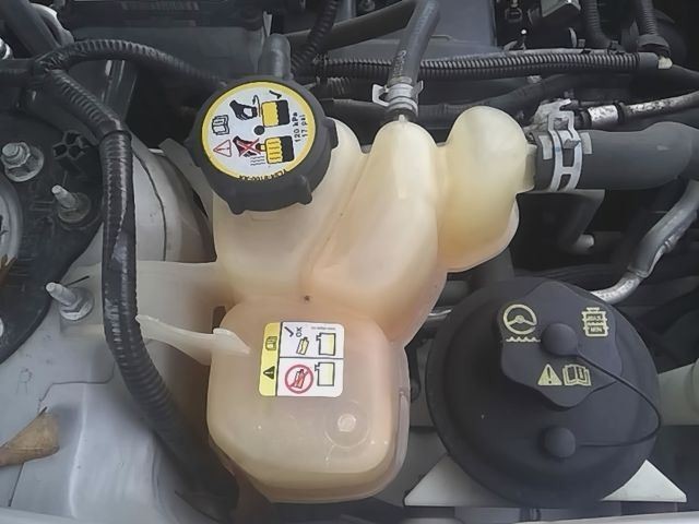 TRIBUTE 2006 Fuse Box Cabin 6893