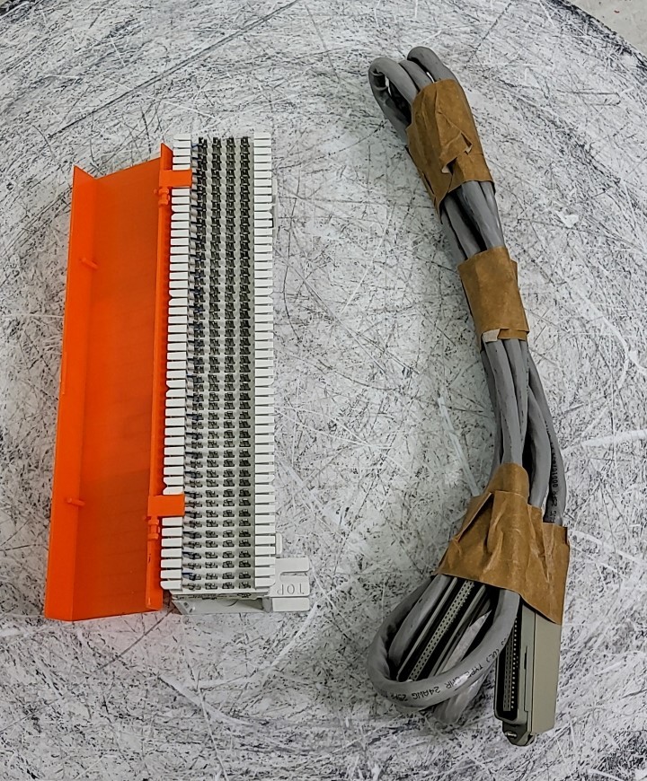 SIEMON M1-60R Network Block 50-pin