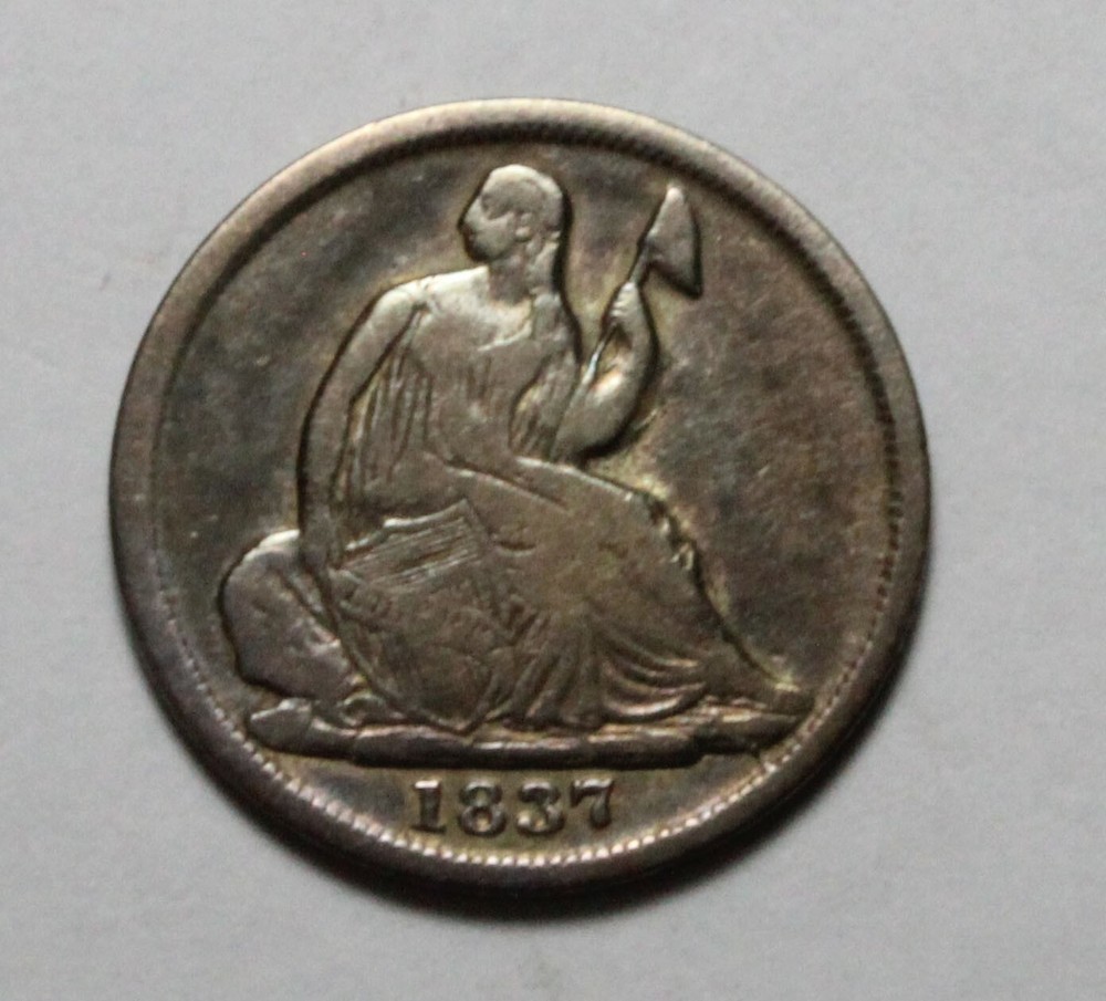 1837 Seated Half Dime LW989