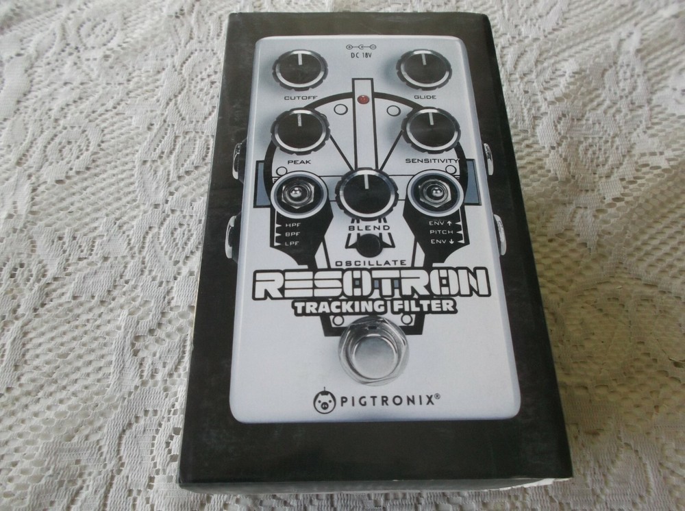 Pigtronix Resotron tracking filter pedal