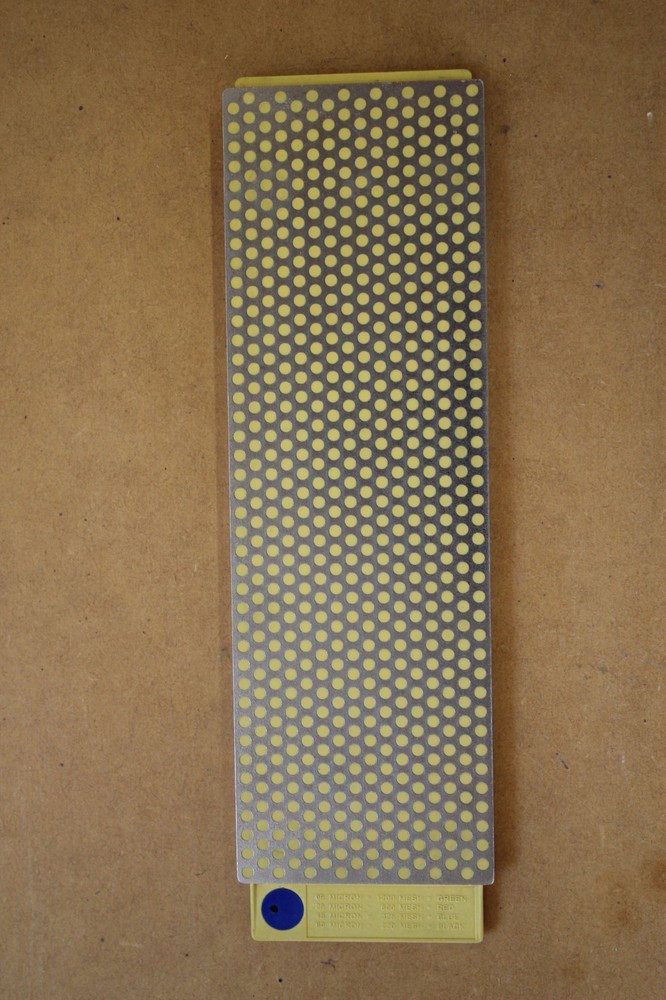 DMT DUO SHARP SHARPENING SYSTEM W/ 2 WHETSTONES BLUE/BLACK & GREEN/RED