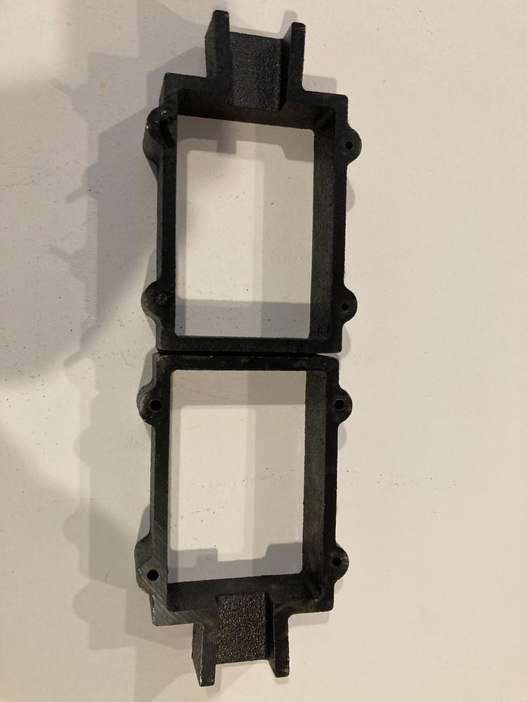 Rectangular Traditional Sand Cast Casting Flask Mould Funnel.