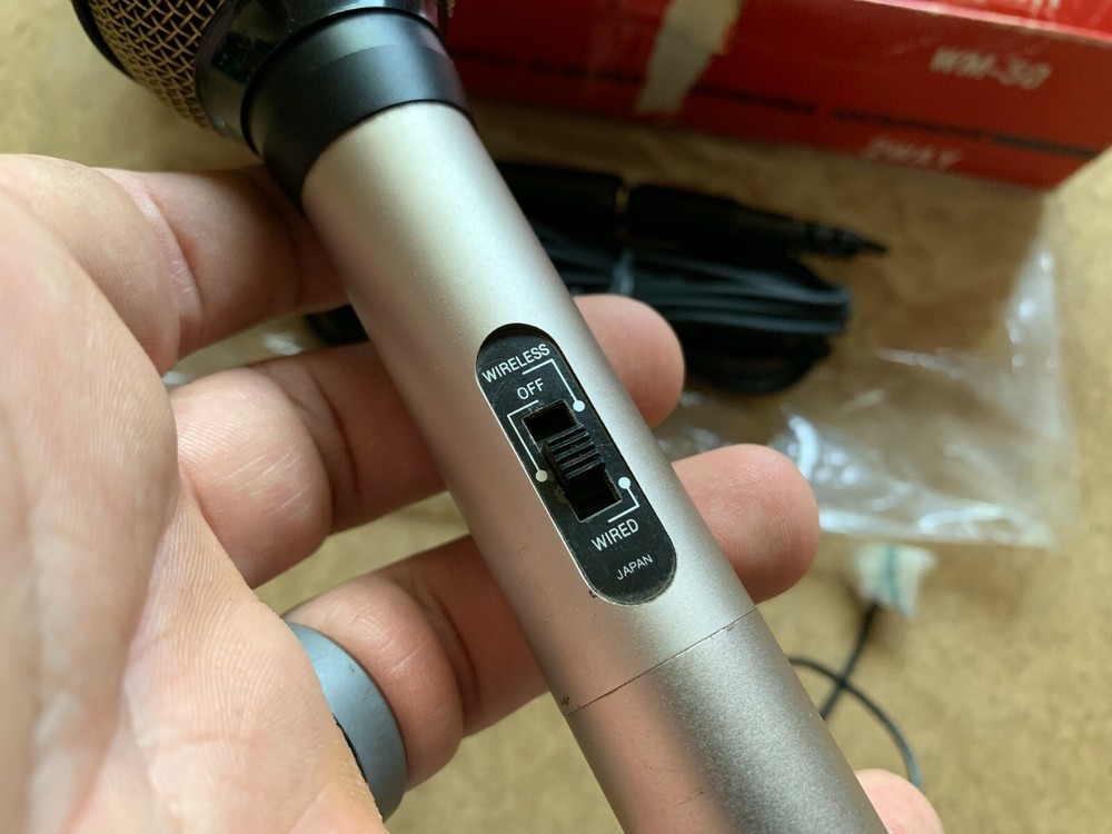 AOI FM WIRELESS CONDENSER MICROPHONE WM-50