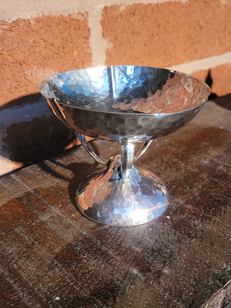 Stunning Solid Silver Bon Bon Dish Alround Hammered Finish C 1908