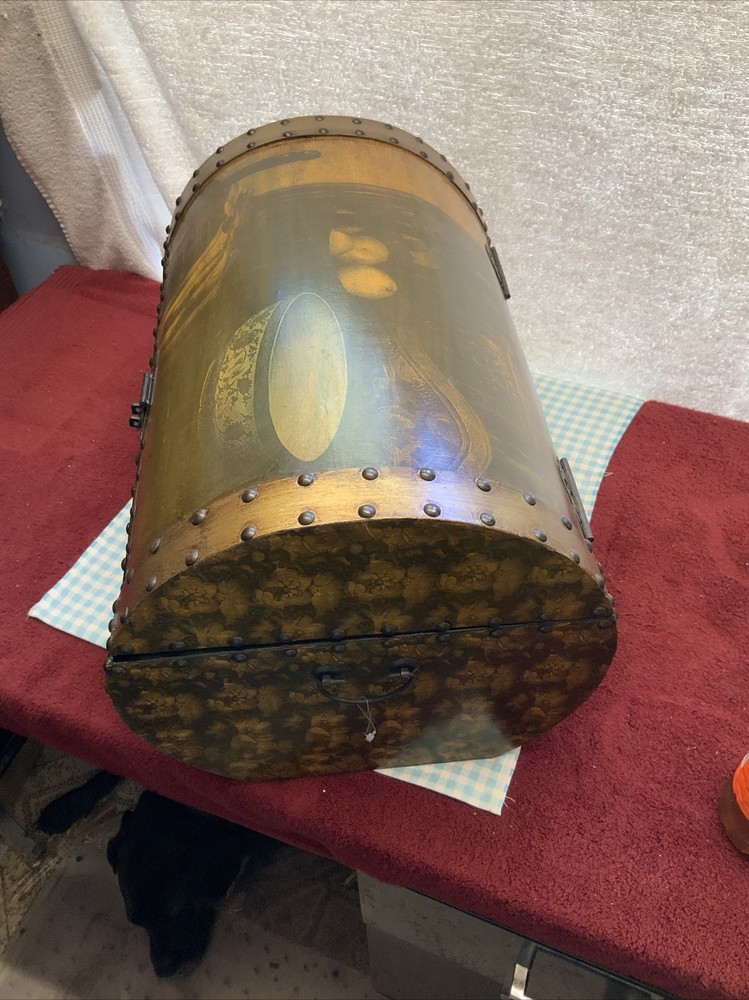 decorative chest