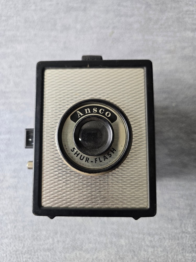 Untested Ansco Shur-Flash Box Camera ● Untested ● PARTS/REPAIR