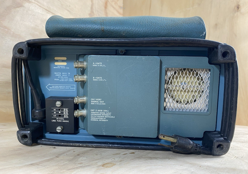 Tektronix 465 Oscilloscope