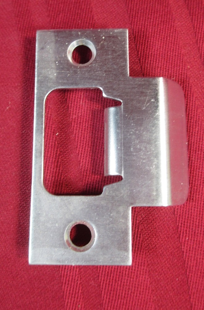 SCHLAGE SATIN CHROME BOLT LATCH STRIKE PLATE SQUARE LOCK JAMB 2 3/4"