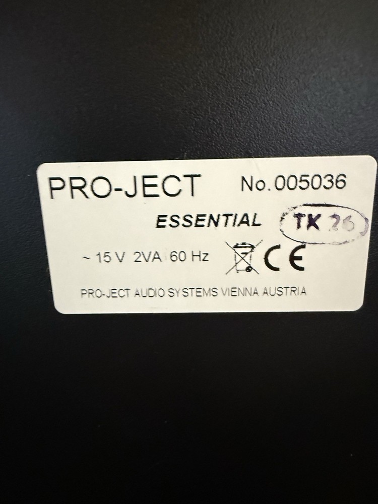 Pro-Ject Essential Turntable AS IS UNTESTED