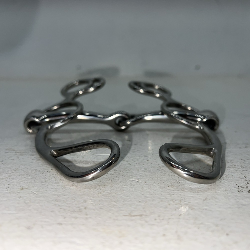 New Smooth Mouth Medium Shank Bit LLL-18