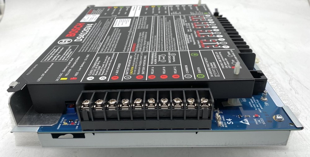 BOSCH D9412GV4 SECURITY CONTROL PANEL