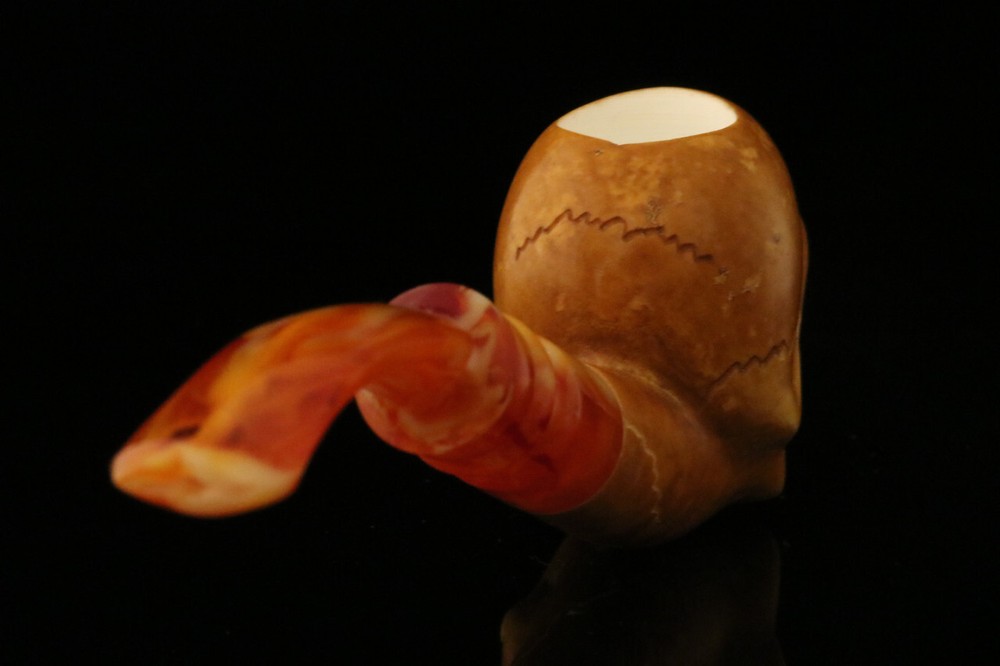 Skull Block Meerschaum Pipe with custom case M1607