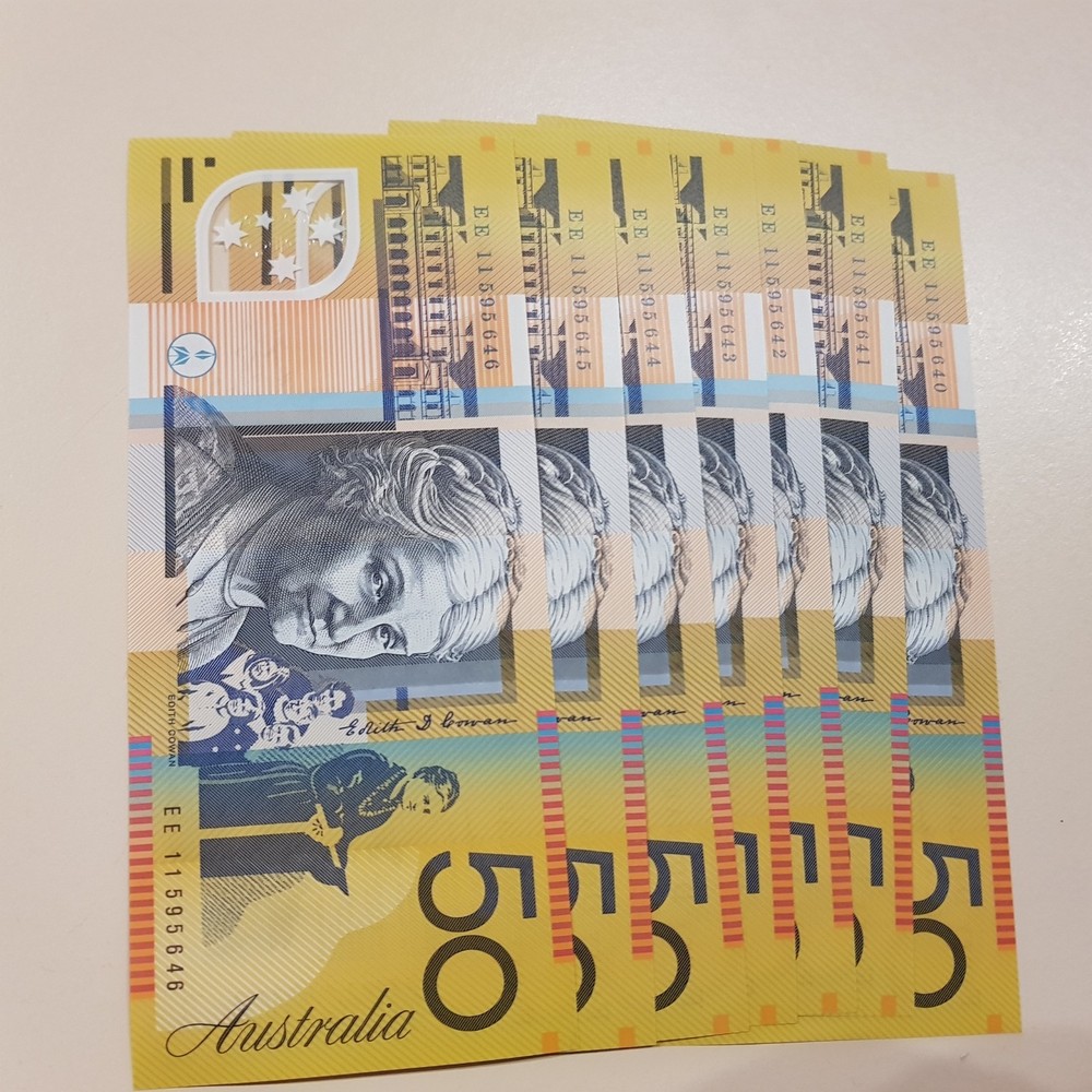 2011 $50 NOTES UNCIRCULATED "EE11" PREFIXES.