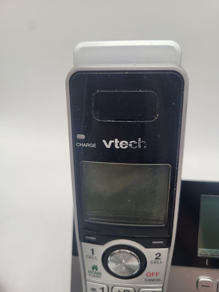 VTech Cordless Phone 4 Handsets Super Long Range Answering System IS8151-5