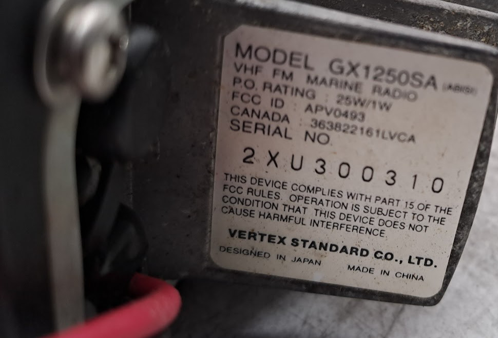 2X STANDARD HORIZON GX1250SA Radios