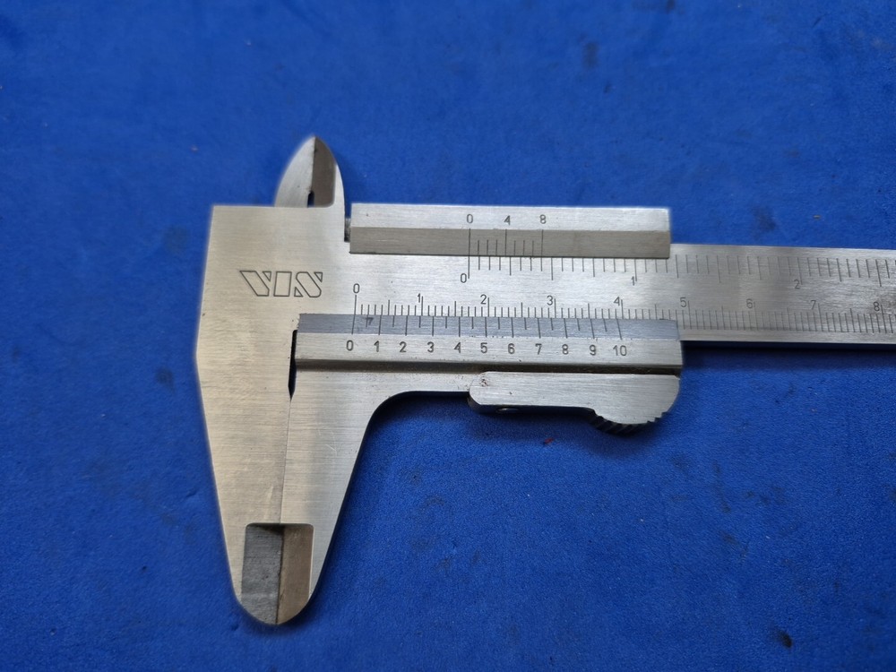 VIN 6" Vernier Caliper