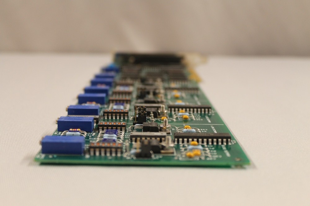DA-06A REV E 6-Channel Analog Output Card -USED
