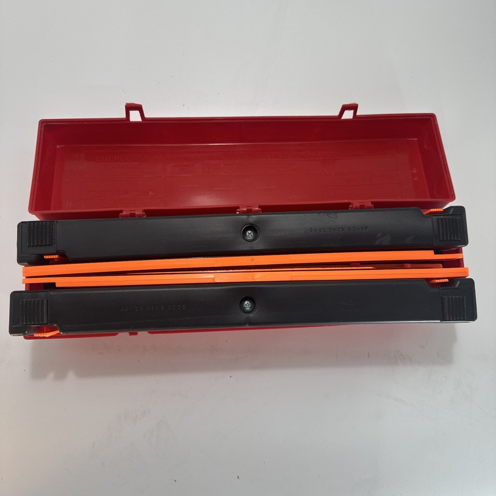 TRIANGLE FLARE KIT JAMES KING & CO WARNING MODEL 1005 Complete {46}