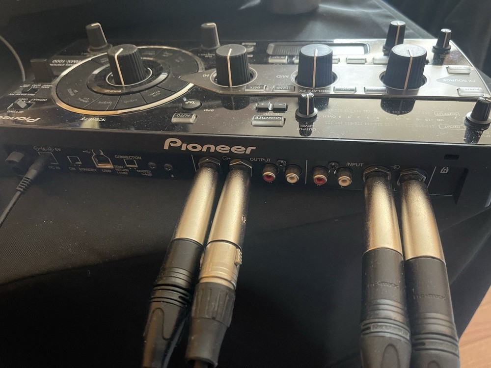 Pioneer RMX-1000 Remix Station DJ Effects Processor Black