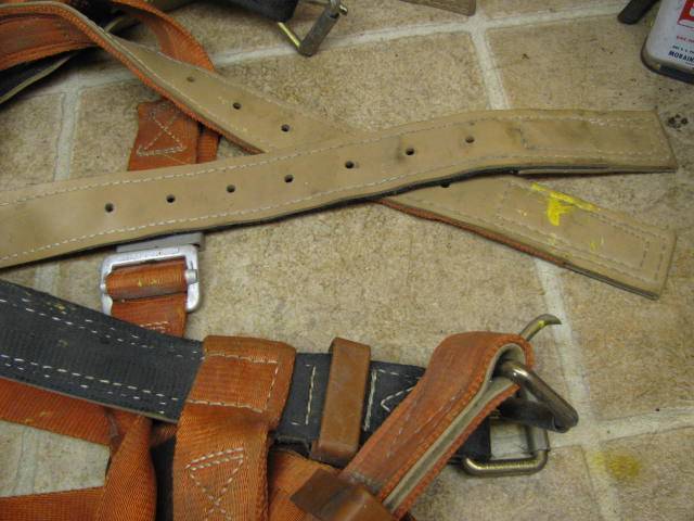 Klein 87090 Size Medium Full Body Harness Safety Fall Protection D Ring