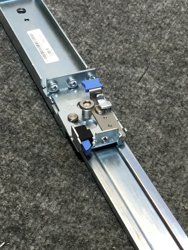 Dell PowerEdge 1950 1U Front Server Rapid Rail 0YY735 ONLY