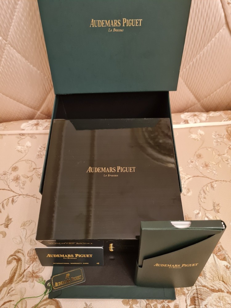Audemars Piguet Box Watch
