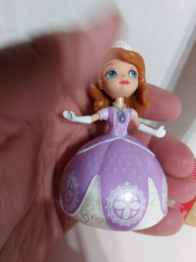 DISNEY SOFIA THE FIRST 3.25” FIGURE Or CAKE TOPPER D14