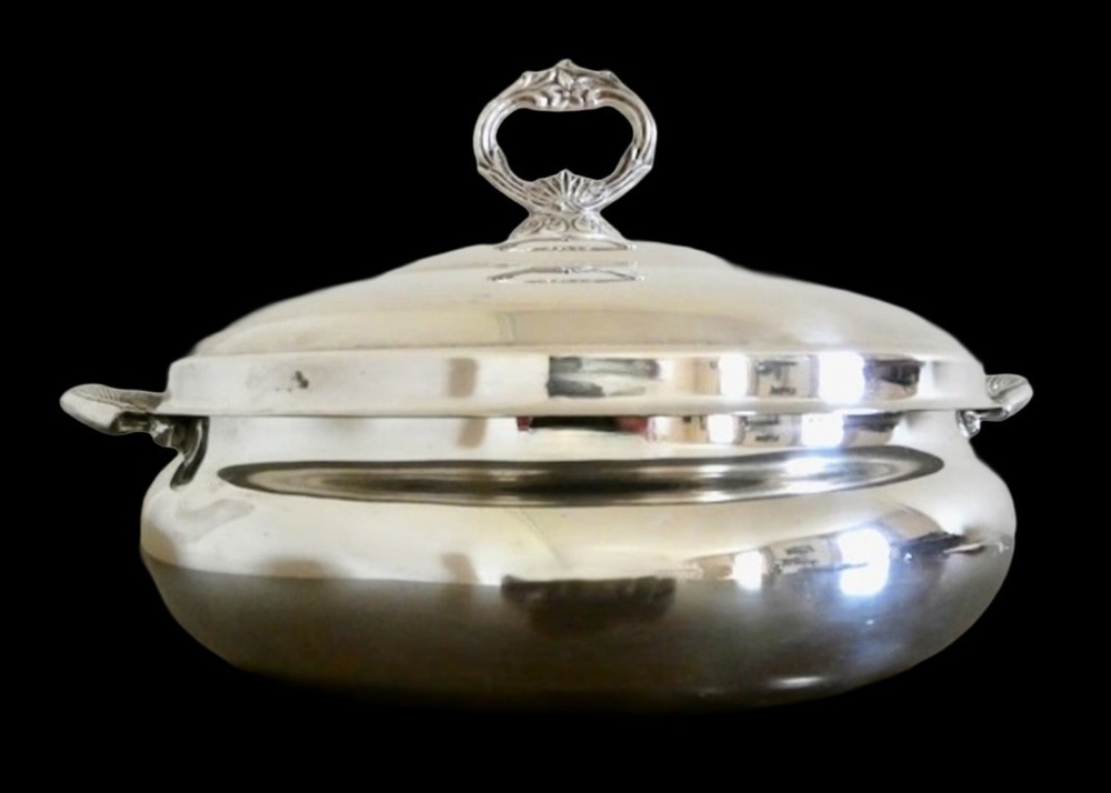 Silver Plated Covered Casserole Bowl.