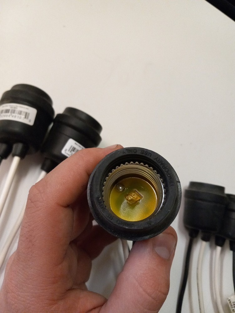 Indoor/Outdoor Socket 145-BOX 6ct SEE DESCRIPTION