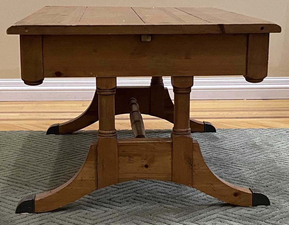 Yorkshire Market by Broyhill Drop Leaf Coffee Table with 2 Drawers - Solid Oak