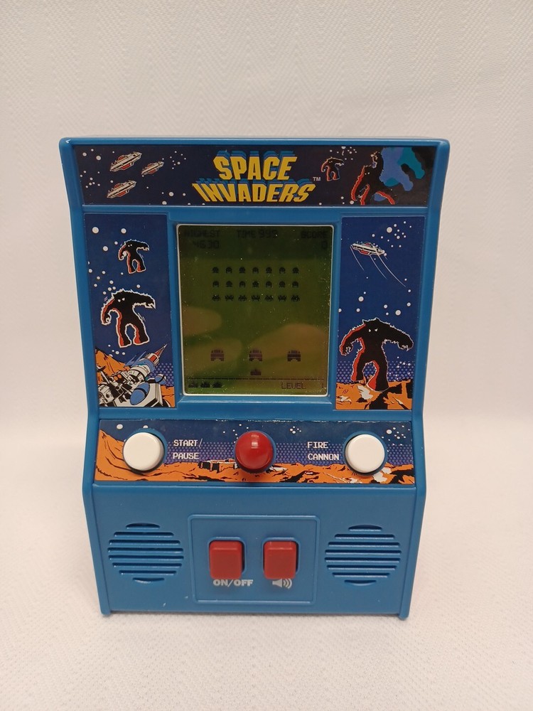 MINIATURE SPACE INVADERS Classic Atari Arcade Console 09527 Taito TESTED